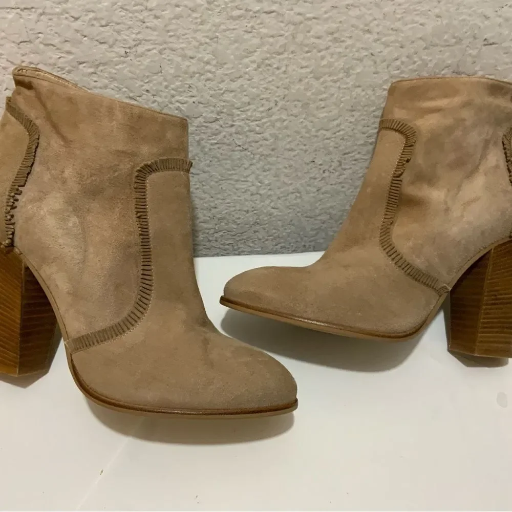 New Dee Keller Tan Suede Mini Fringe Details Ankle Boots Side Zip US 9 EU 39